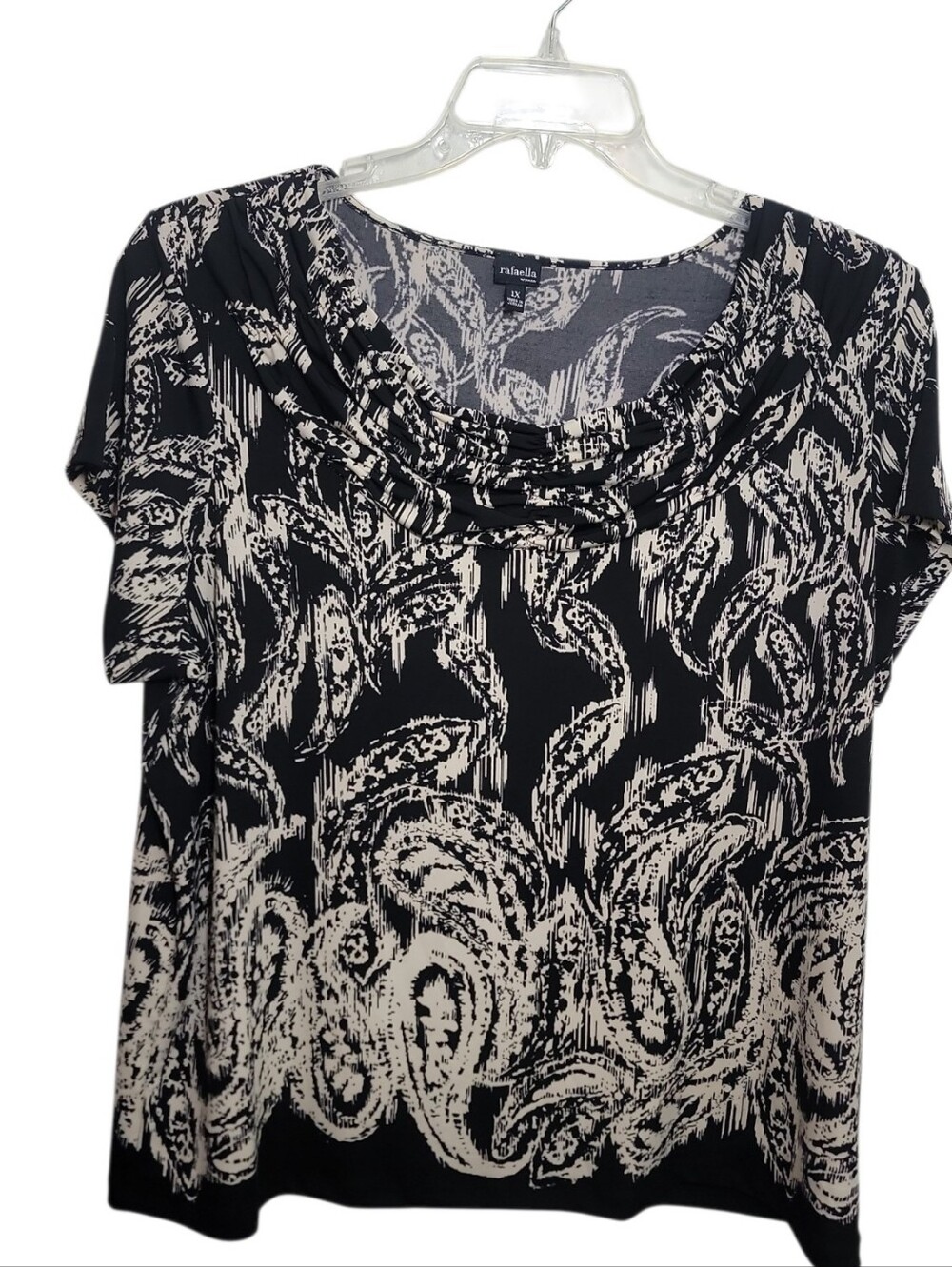 Rafaella black cream paisley printed ruched neck short sleeve top women's 1X